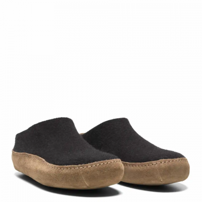 New feet  ull toffel